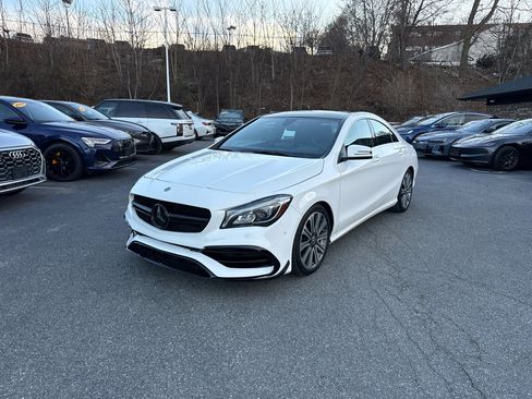 Used 2019 Mercedes-Benz CLA 250 4MATIC image 2
