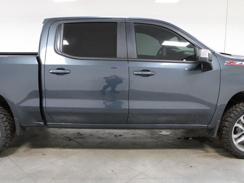 Used 2019 Chevrolet Silverado 1500 LT w/ All-Star Edition image 11