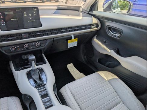 New 2026 Honda HR-V LX image 7