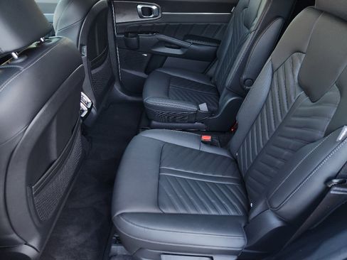 New 2025 Kia Sorento SX Prestige image 22