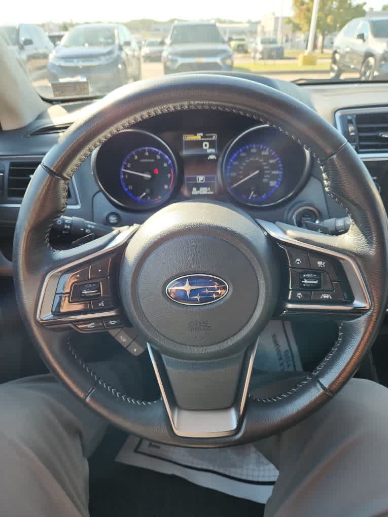 Used 2019 Subaru Outback 3.6R Limited w/ Popular Package #2 AWD/4WD image 12