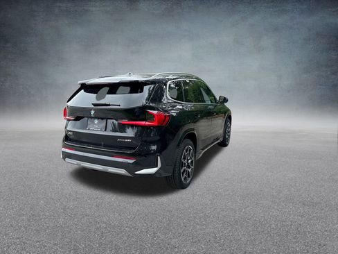 Used 2025 BMW X1 xDrive28i w/ Convenience Package image 9