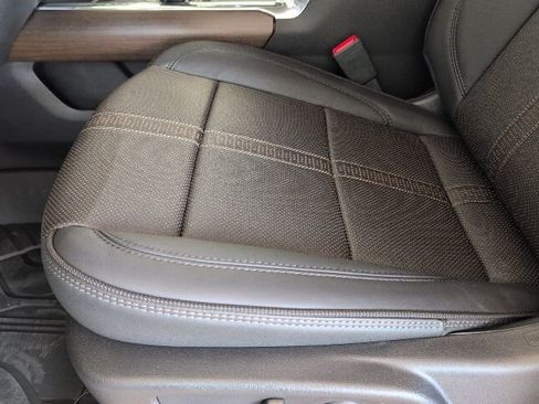 New 2026 Chevrolet Silverado 1500 High Country w/ High Country Premium Package image 12