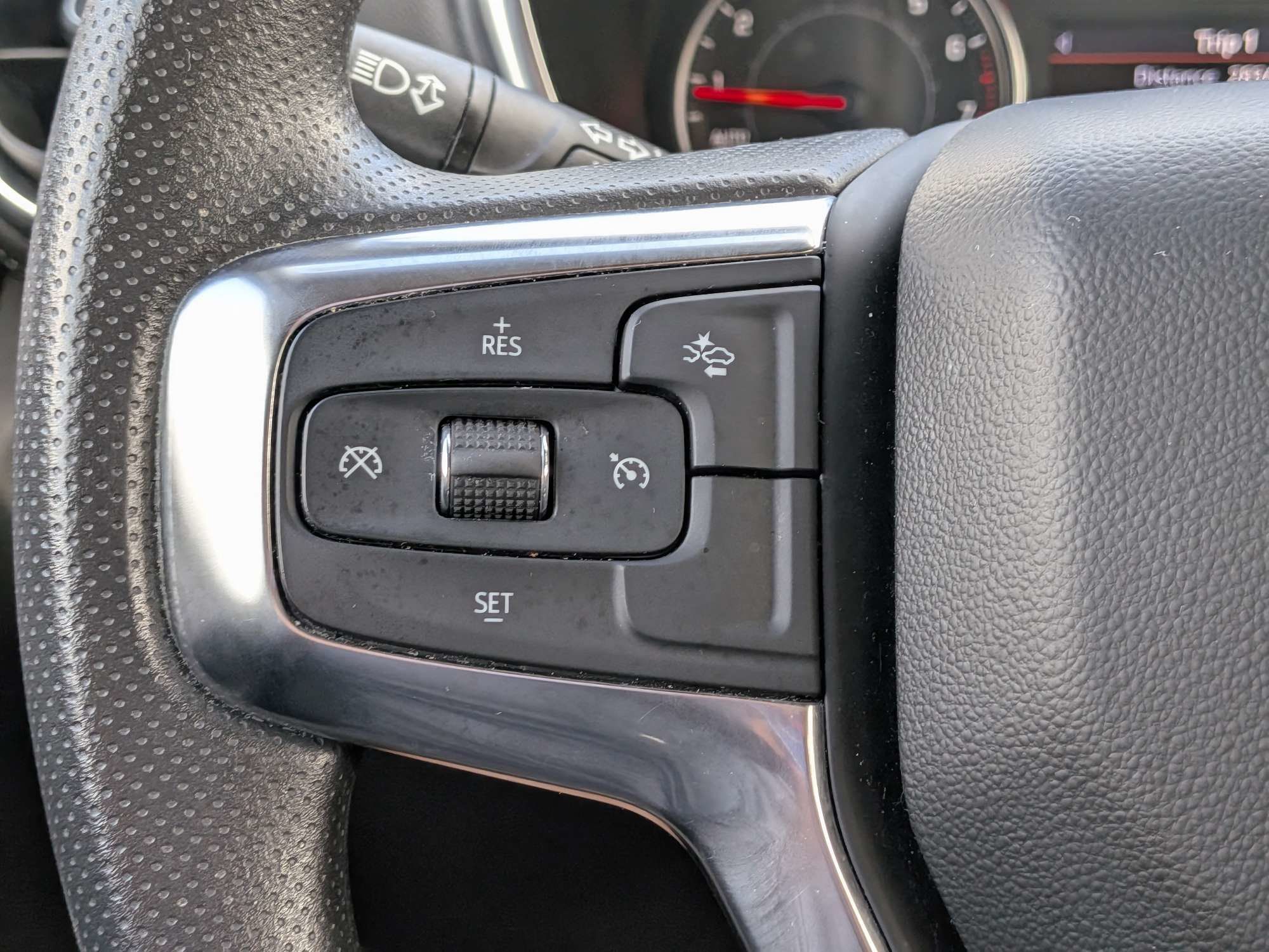 Used 2025 Chevrolet Blazer LT AWD/4WD image 25