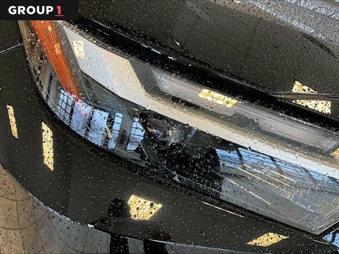 Used 2022 Toyota RAV4 XLE w/ Convenience Package image 27