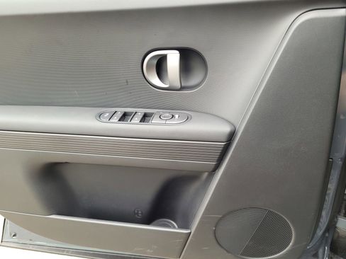 Certified 2026 Hyundai Ioniq 5 SEL RWD image 22