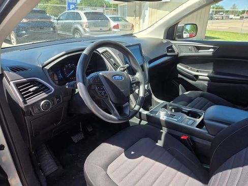 Used 2022 Ford Edge SE AWD/4WD image 9