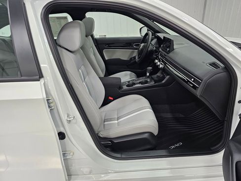 New 2026 Honda Civic Sport image 17