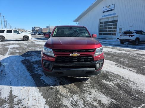 Used 2021 Chevrolet Colorado LT image 8