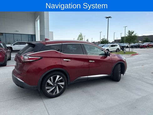 Used 2018 Nissan Murano Platinum FWD image 2