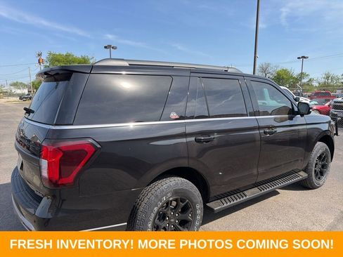 Used 2024 Ford Expedition Timberline image 5