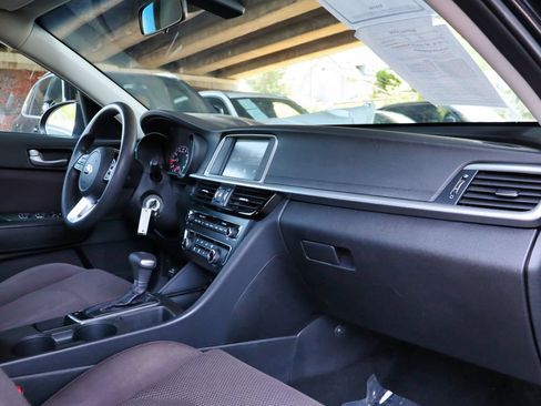 Used 2020 Kia Optima LX FWD image 48
