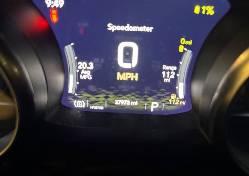 Used 2023 Jeep Wrangler Unlimited Sahara w/ Cold Weather Group AWD/4WD image 9