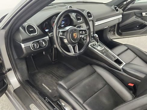 Used 2019 Porsche 718 Cayman S RWD image 28