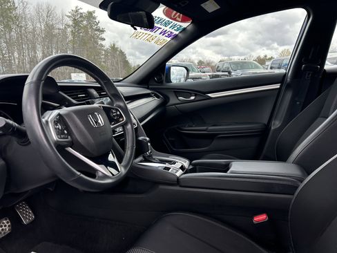 Used 2020 Honda Civic Sport image 11
