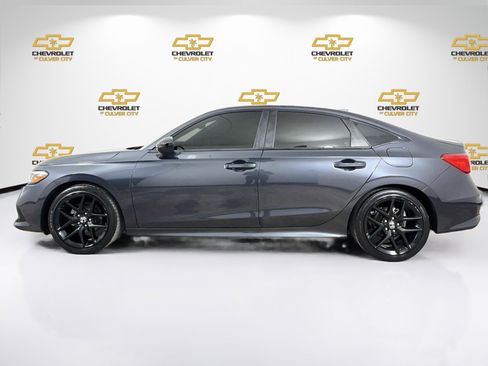 Used 2022 Honda Civic Sport image 5