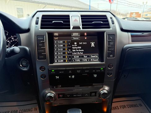 Used 2018 Lexus GX 460 Premium image 11