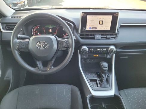 Used 2024 Toyota RAV4 XLE image 7