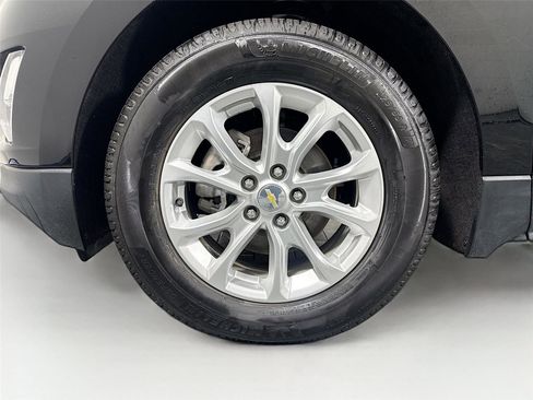 Used 2021 Chevrolet Equinox LS w/ LS Convenience Package image 29