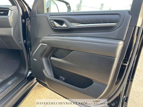 Used 2021 GMC Yukon XL Denali w/ Denali Premium Package image 31