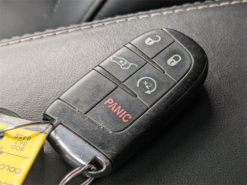 Used 2015 Jeep Grand Cherokee Overland image 35