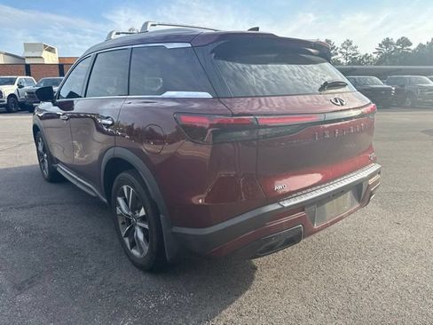 Used 2024 INFINITI QX60 Luxe w/ Performance Audio Package AWD/4WD image 3