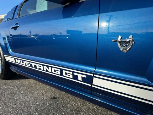 Used 2009 Ford Mustang GT Premium image 9