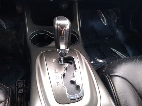 Used 2015 Dodge Journey Crossroad w/ Flexible Seating Group image 21