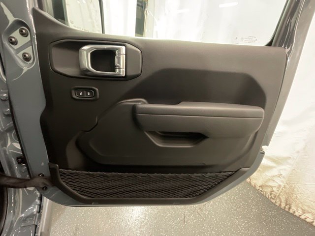 New 2026 Jeep Gladiator Sport AWD/4WD image 22