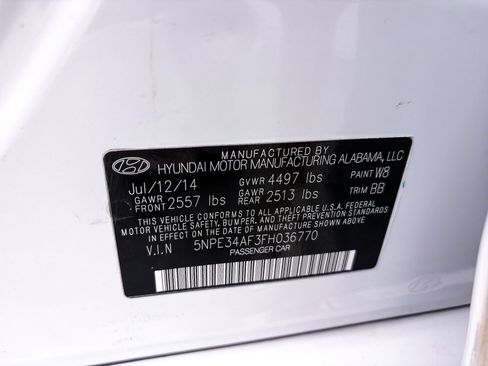 Used 2015 Hyundai Sonata Limited w/ Option Group 06 FWD image 37