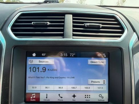 Used 2017 Ford Explorer Platinum AWD/4WD image 36