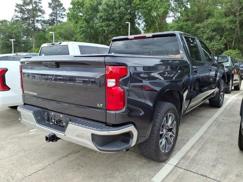 Used 2024 Chevrolet Silverado 1500 LT w/ Protection Package image 9