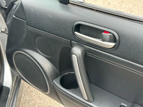 Used 2012 MAZDA MX-5 Miata Grand Touring w/ Premium Pkg image 16