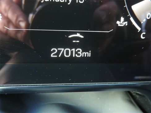 Certified 2025 GMC Yukon Denali image 29