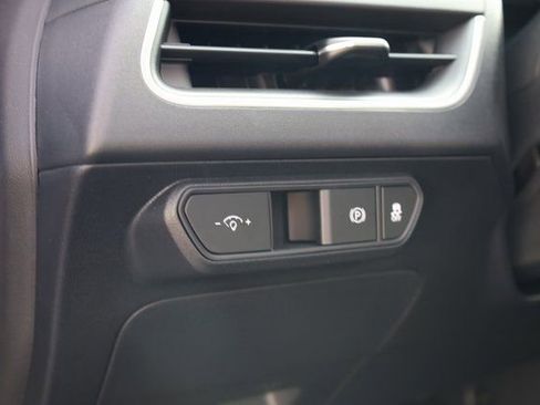 New 2025 Kia K4 LXS image 14