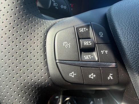 New 2026 Ford Escape ST-Line w/ Tech Pack #1 AWD/4WD image 22