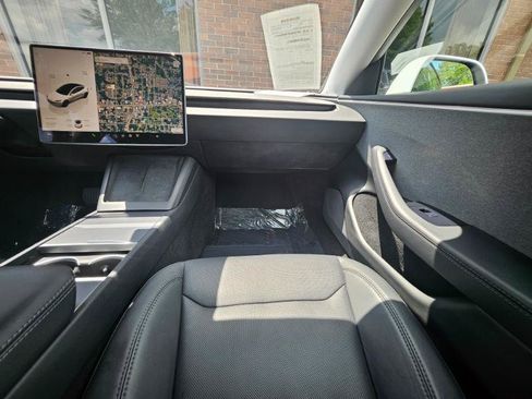 Used 2024 Tesla Model 3 RWD image 54