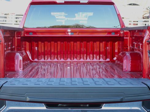 New 2026 GMC Sierra 1500 SLT w/ SLT Premium Package image 15