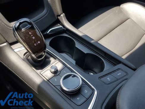 Used 2021 Cadillac XT6 Premium Luxury FWD image 30