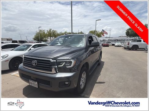 Used 2018 Toyota Sequoia SR5 RWD image 1