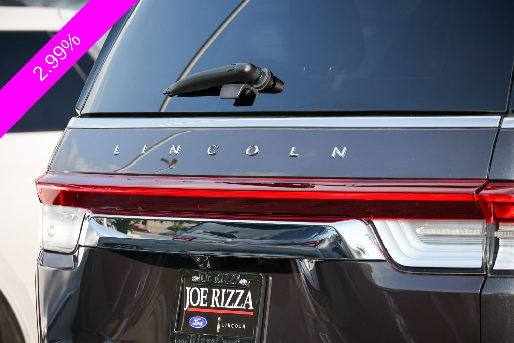 Certified 2024 Lincoln Navigator Reserve AWD/4WD image 42