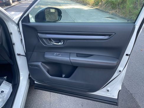 Used 2026 Honda CR-V Sport-L image 31