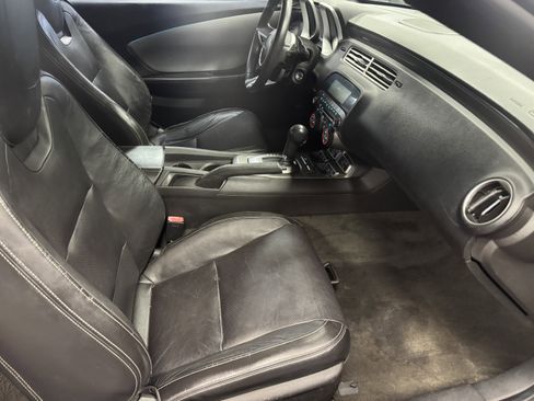 Used 2010 Chevrolet Camaro LT w/ RS Package image 12