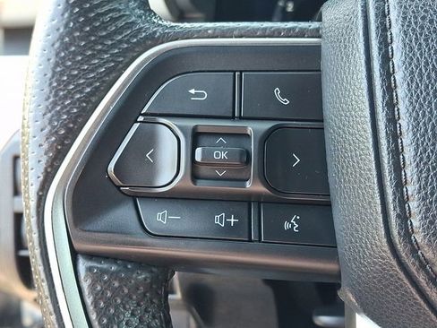 Used 2024 Toyota Tacoma TRD Off-Road AWD/4WD image 20
