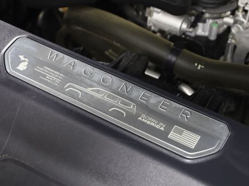Used 2022 Jeep Wagoneer Series I w/ Premium Group I AWD/4WD image 22