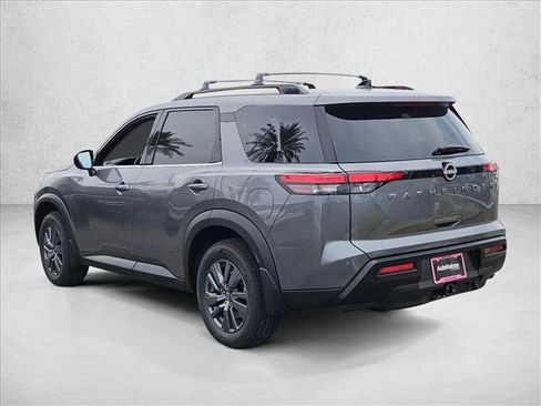 New 2026 Nissan Pathfinder SV image 9
