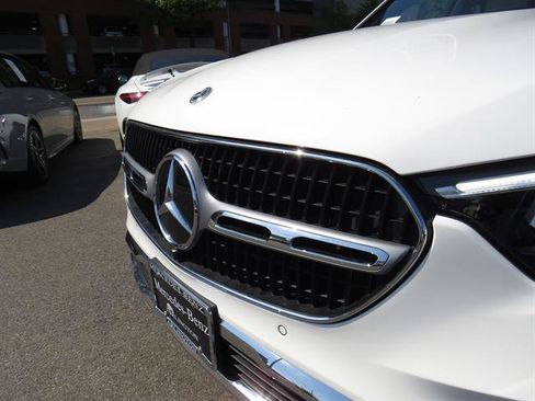 Used 2026 Mercedes-Benz GLC 300 4MATIC image 26