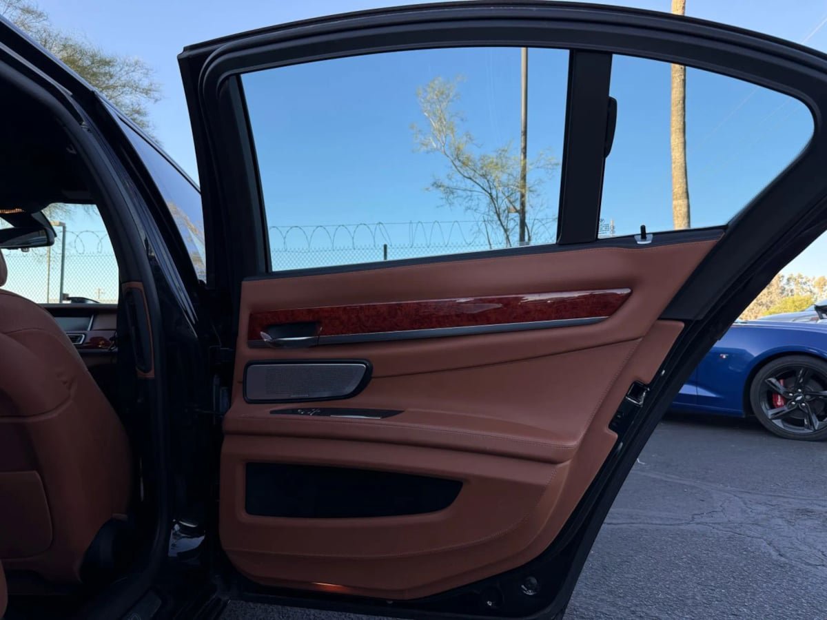 Used 2013 BMW ALPINA B7 RWD image 35