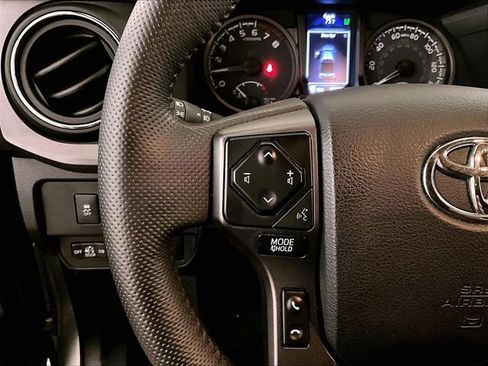 Used 2023 Toyota Tacoma TRD Off-Road AWD/4WD image 17