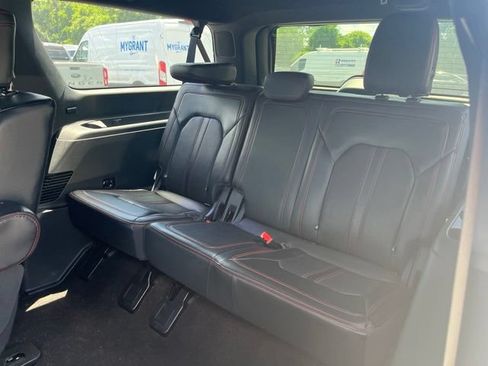 Used 2023 Ford Expedition Max Limited AWD/4WD image 14